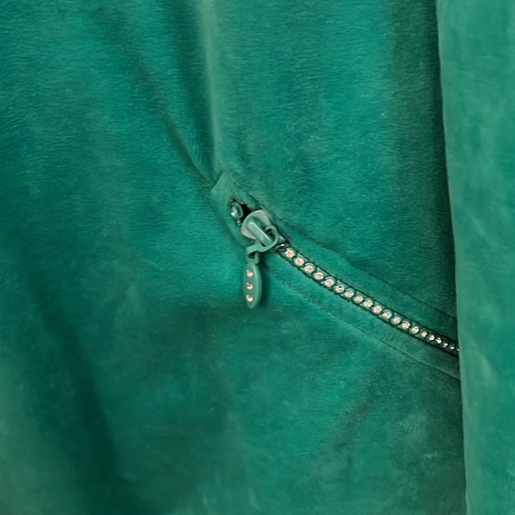 NWT SPORT SAVVY Velour Mock Neck  Athletic Suit - Picture 3 of 4